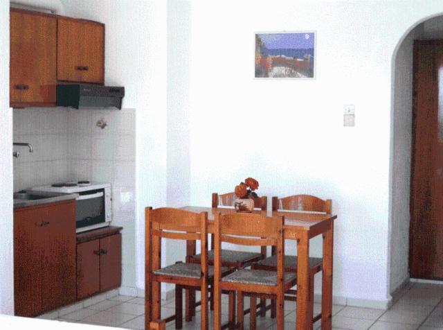 Villa Angela Istron Cameră foto